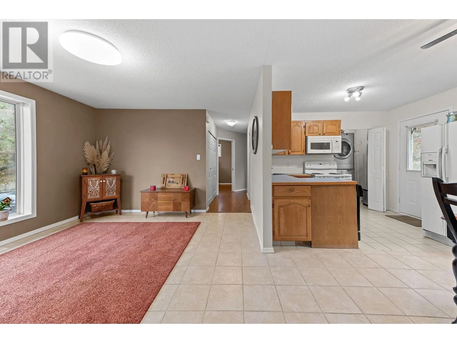 3745 McLean Creek Road