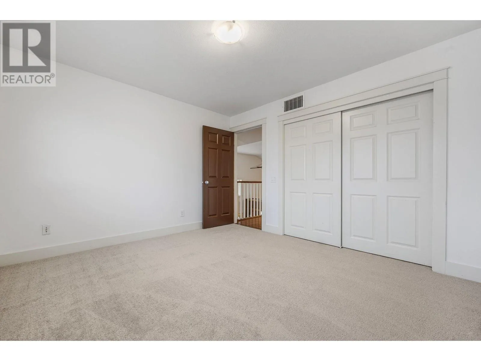 5333 Chute Lake Road