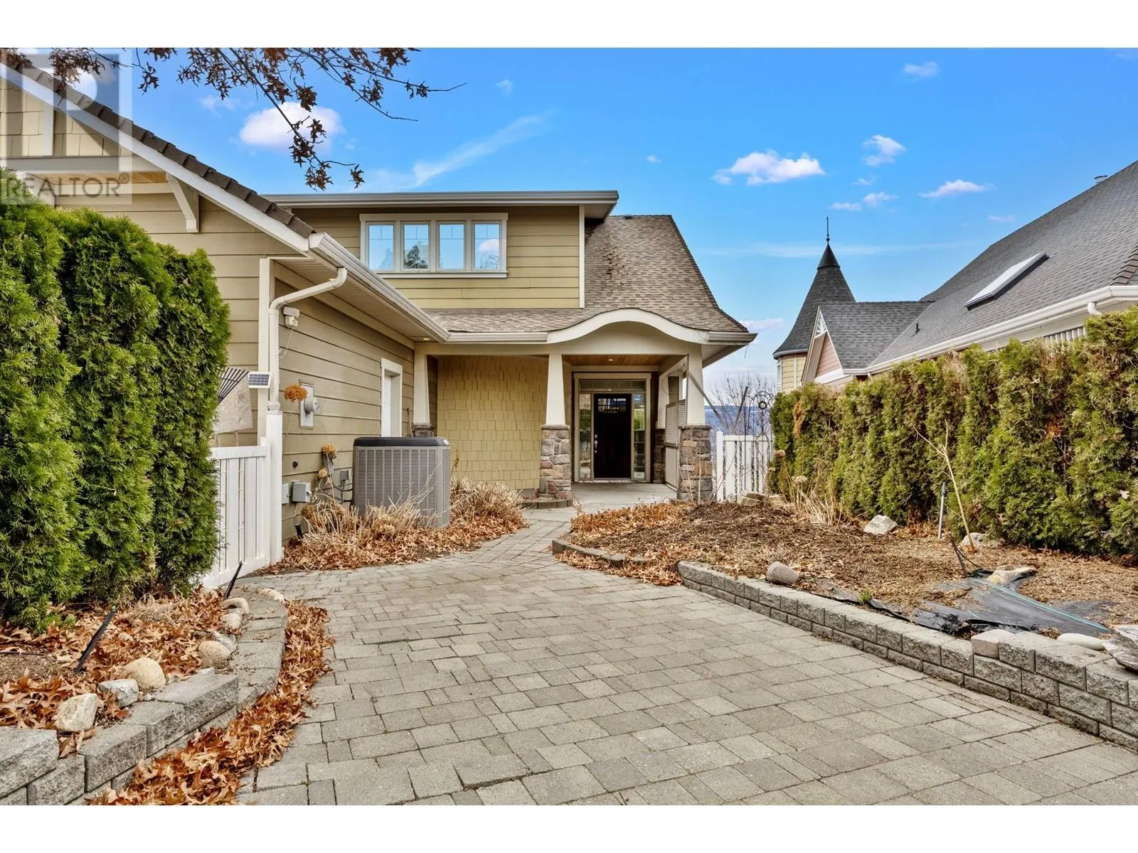 5333 Chute Lake Road