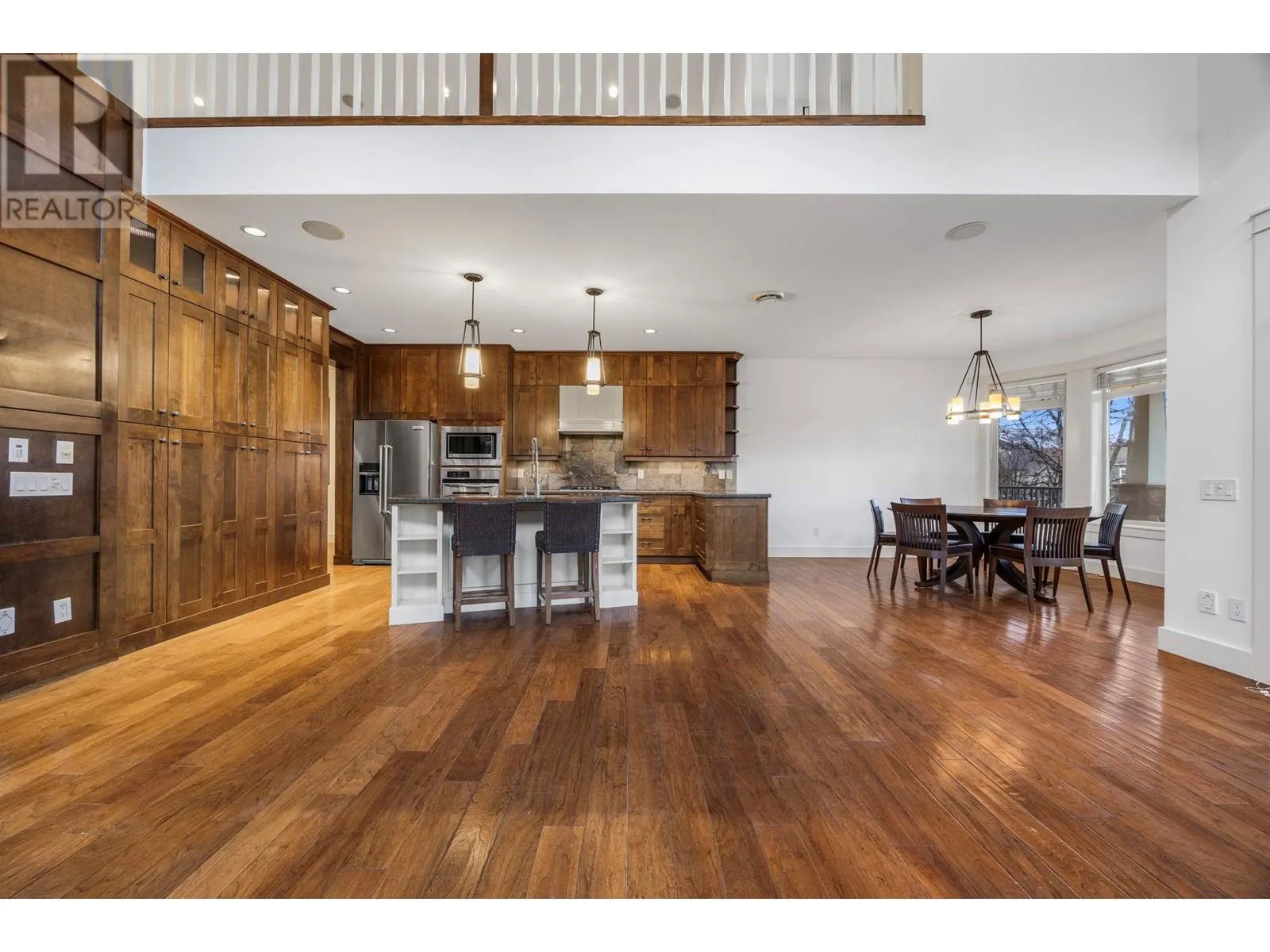 5333 Chute Lake Road