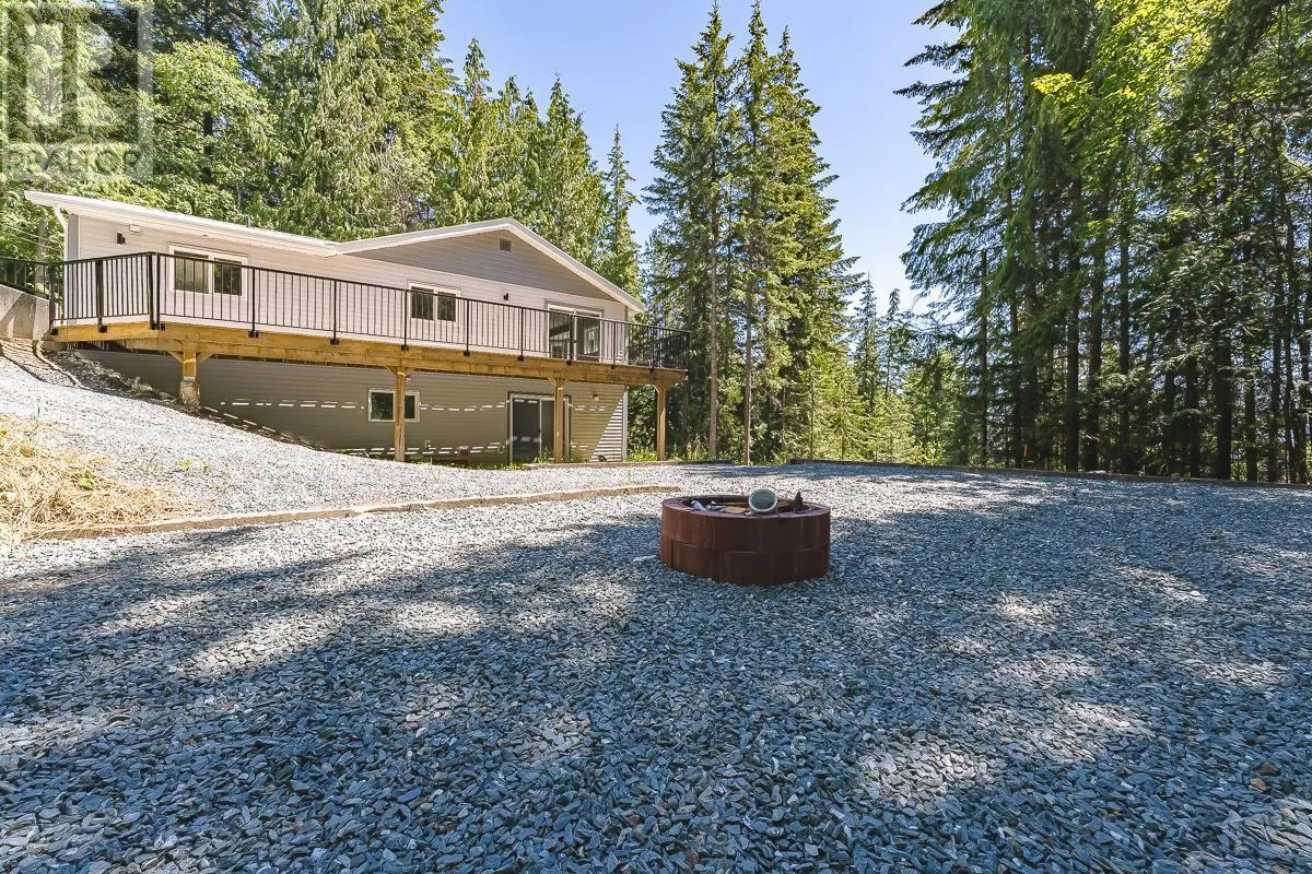 7430 Crowfoot Drive