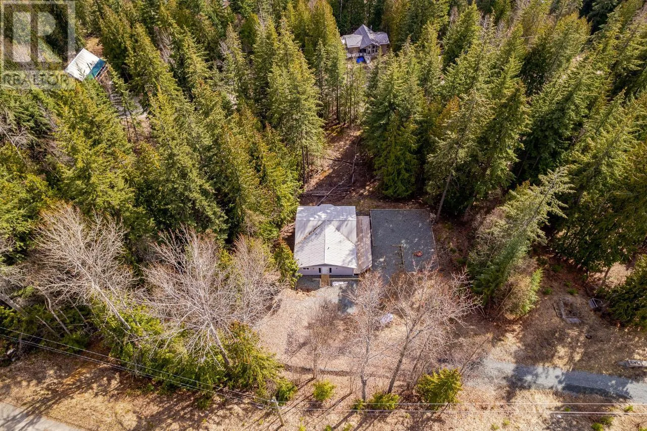 7430 Crowfoot Drive