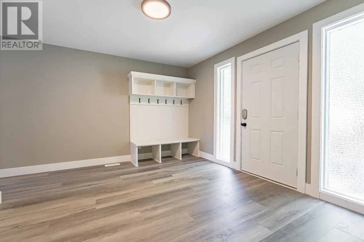 7430 Crowfoot Drive