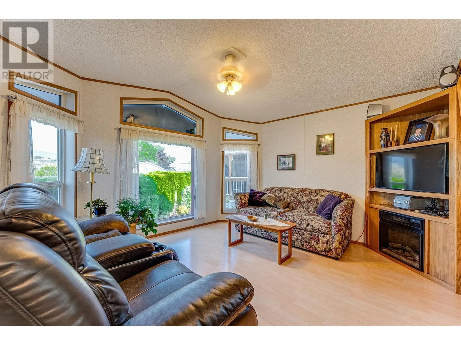 8000 Highland Road Unit# 106