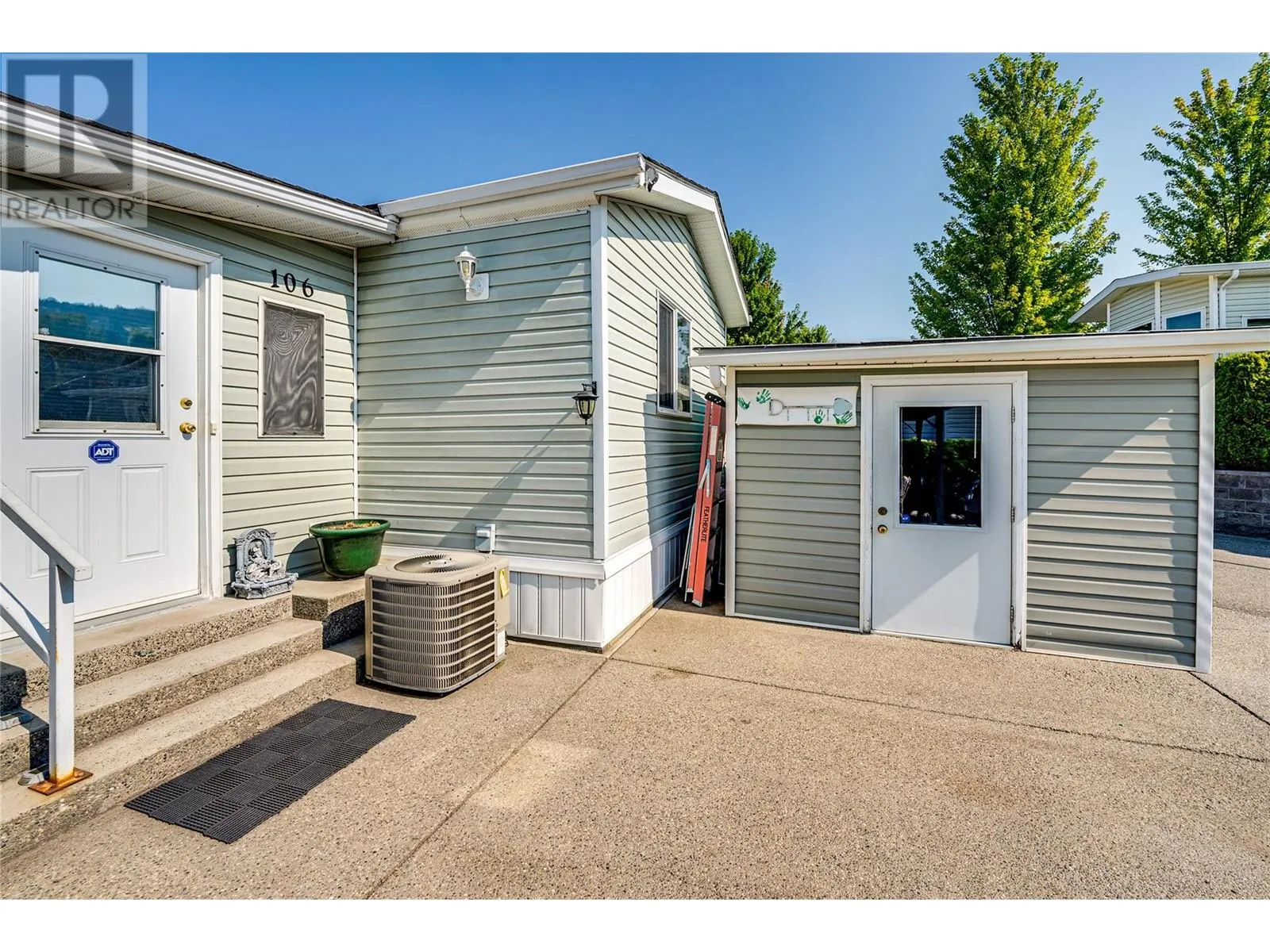 8000 Highland Road Unit# 106