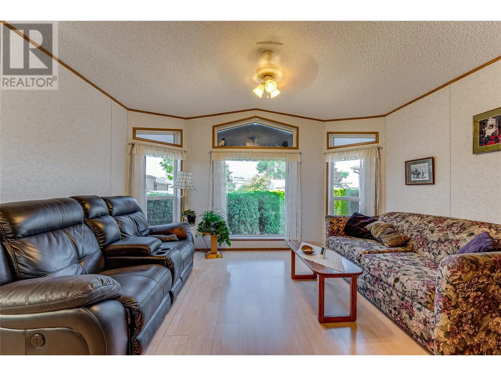 8000 Highland Road Unit# 106