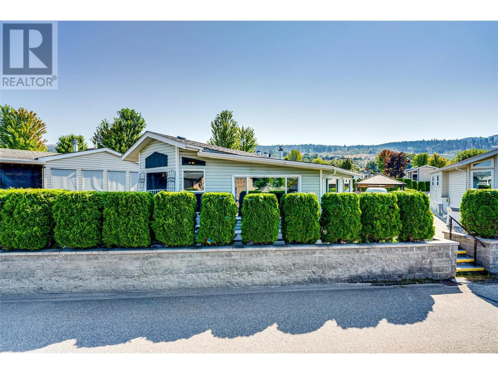 8000 Highland Road Unit# 106