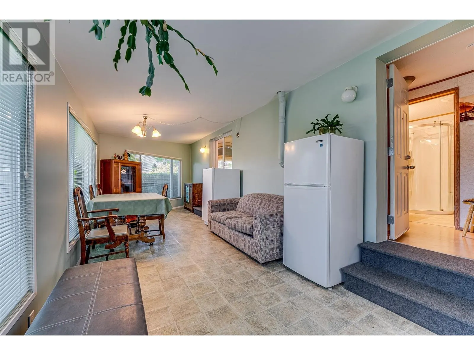 8000 Highland Road Unit# 106