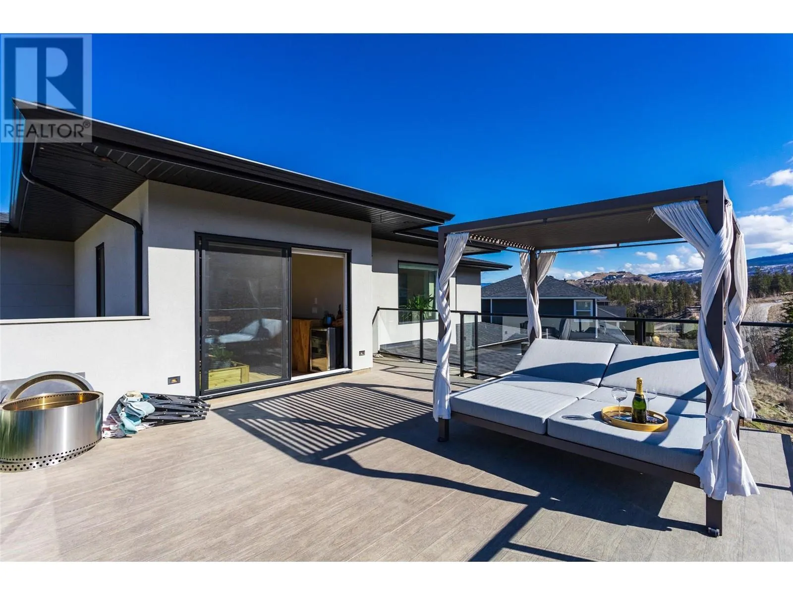 465 Swan Drive