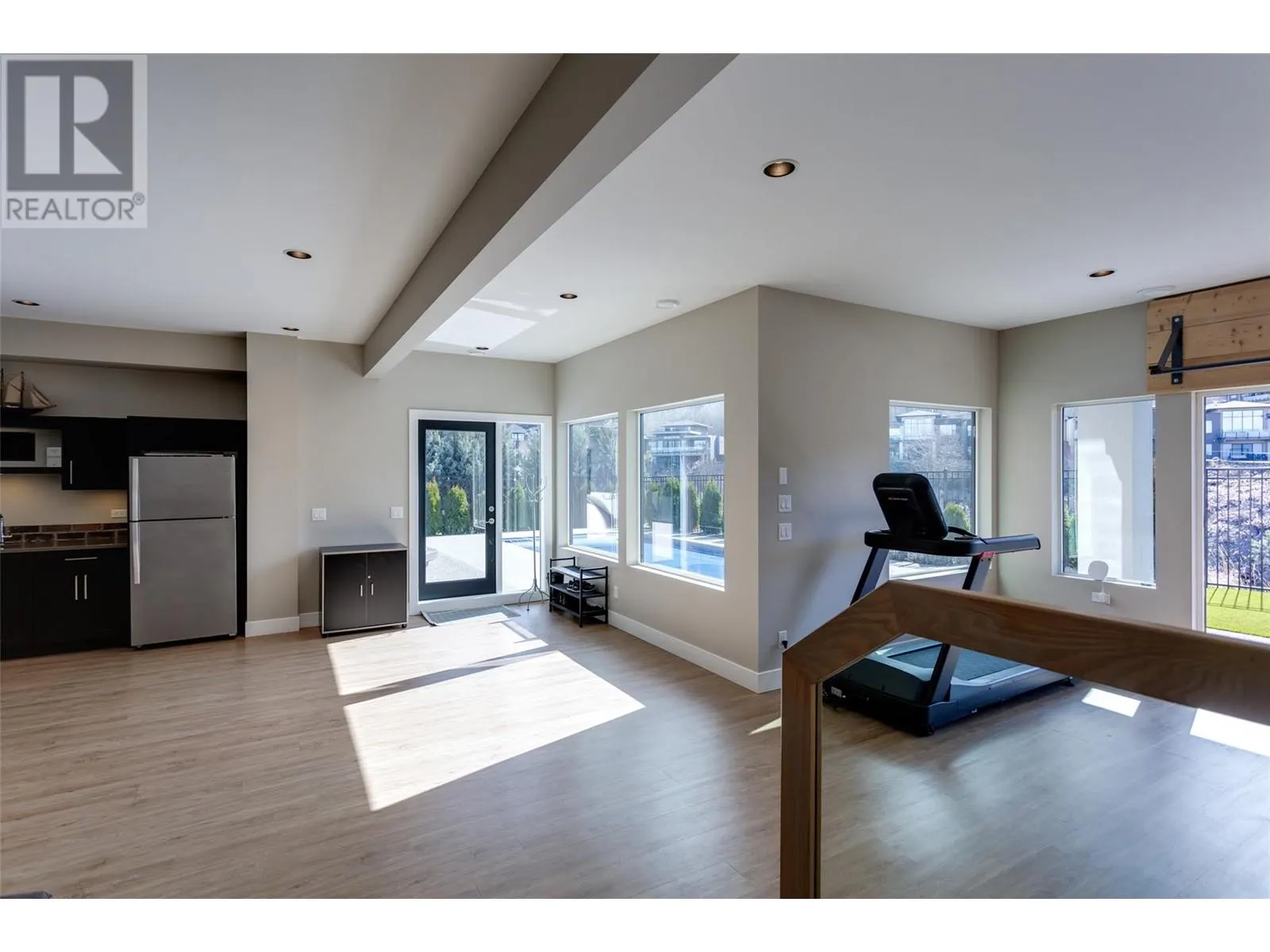 465 Swan Drive