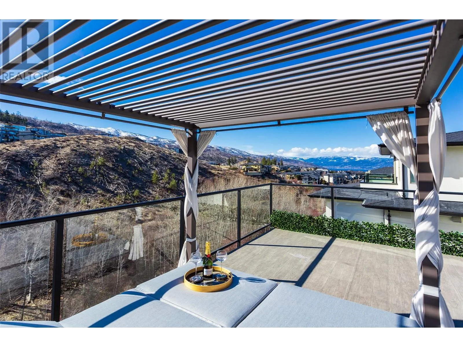 465 Swan Drive