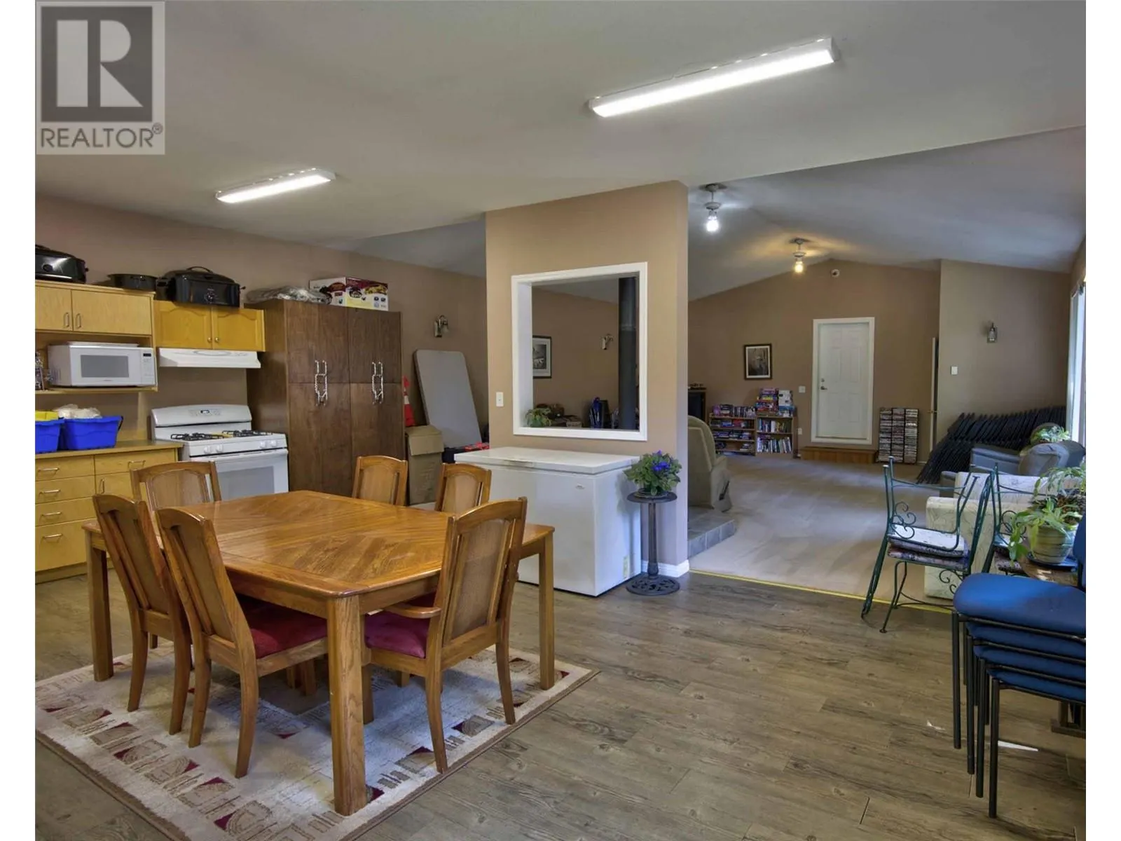 2202 Mabel Lake Road Unit# 22