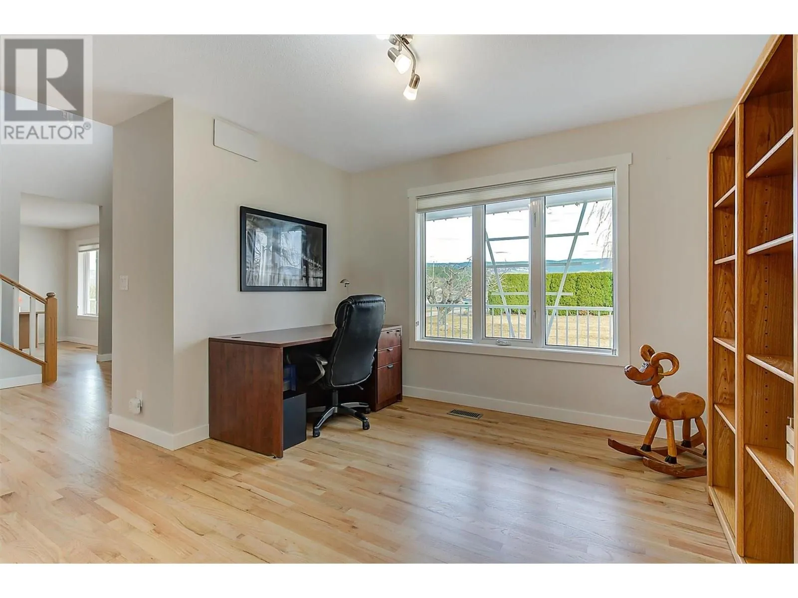 2547 Sexsmith Road