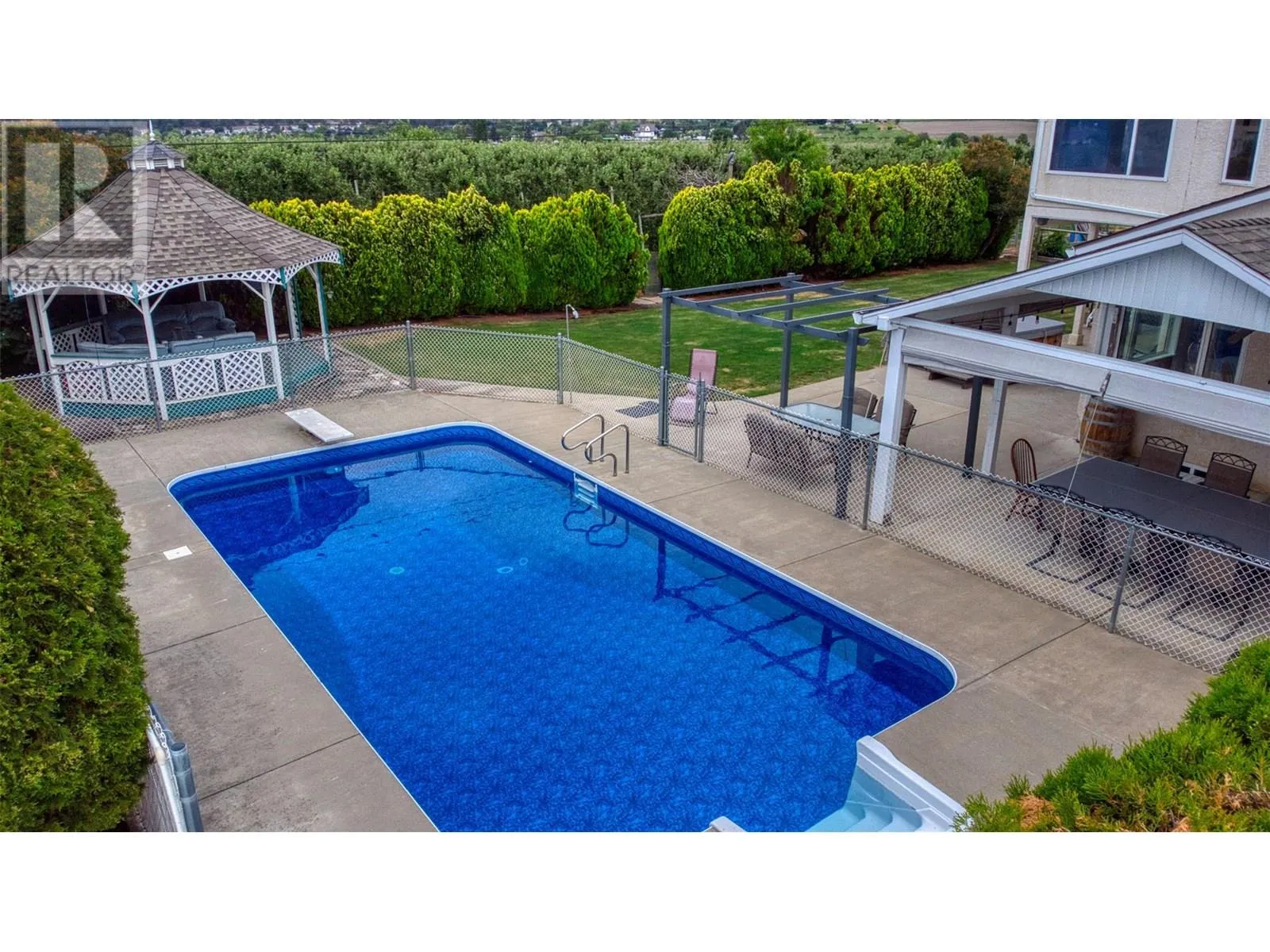 2547 Sexsmith Road