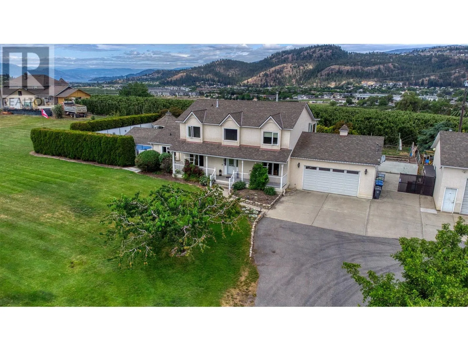 2547 Sexsmith Road