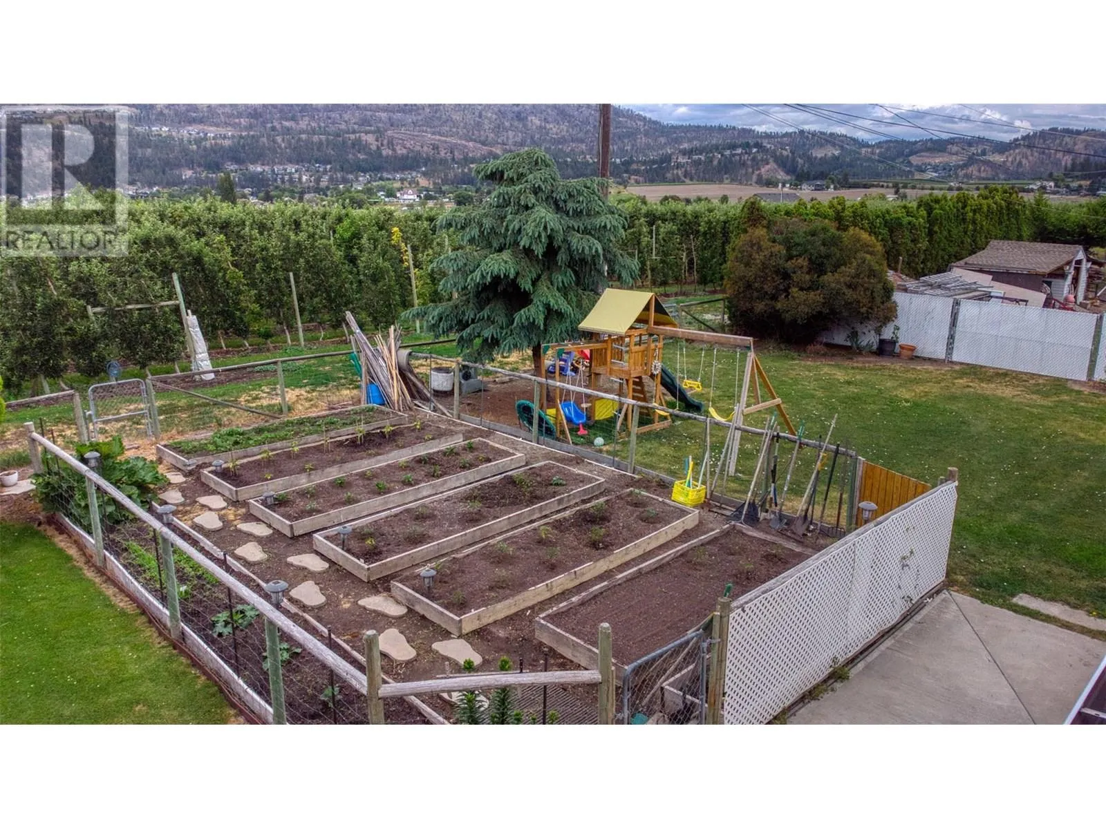 2547 Sexsmith Road