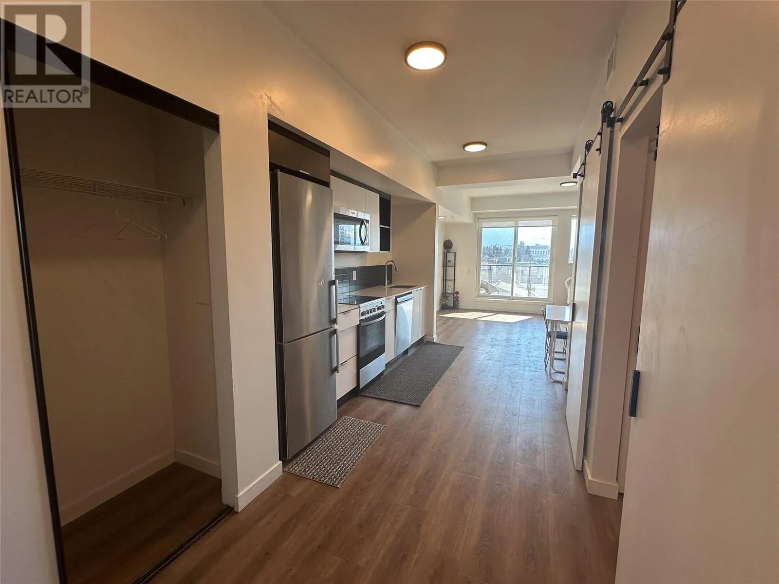 615 Rutland Road N Unit# 415