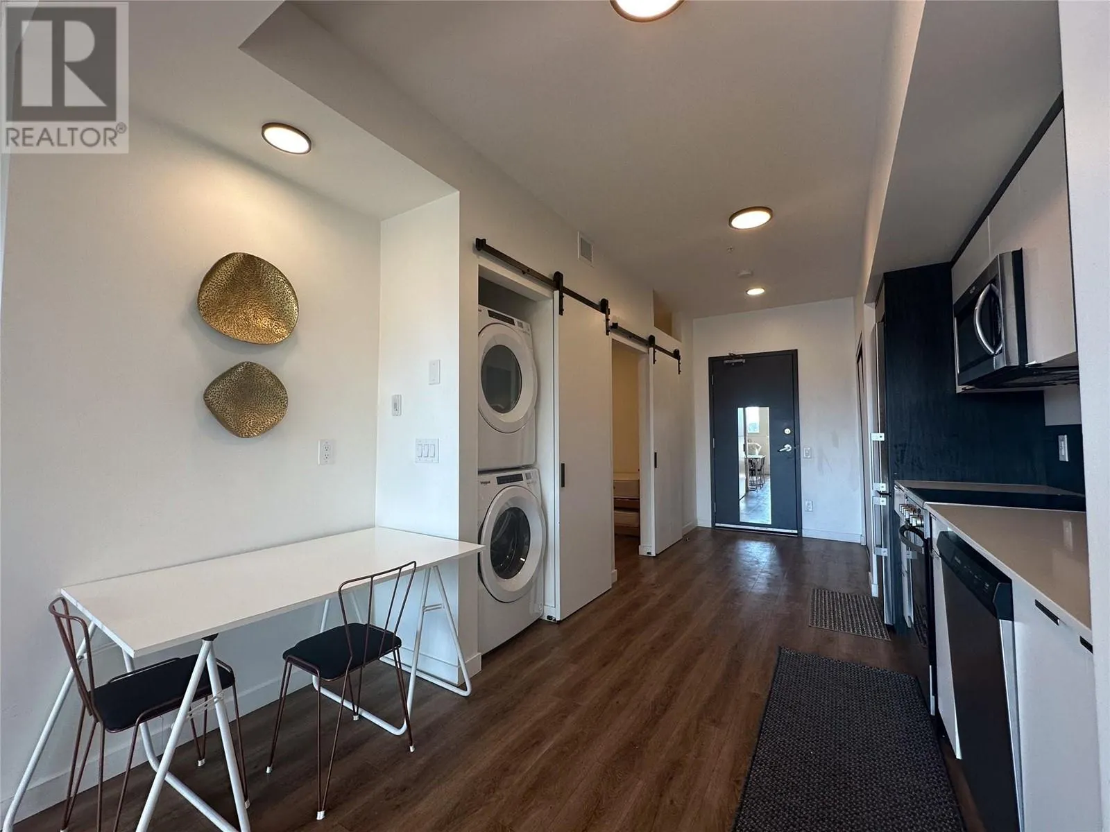 615 Rutland Road N Unit# 415
