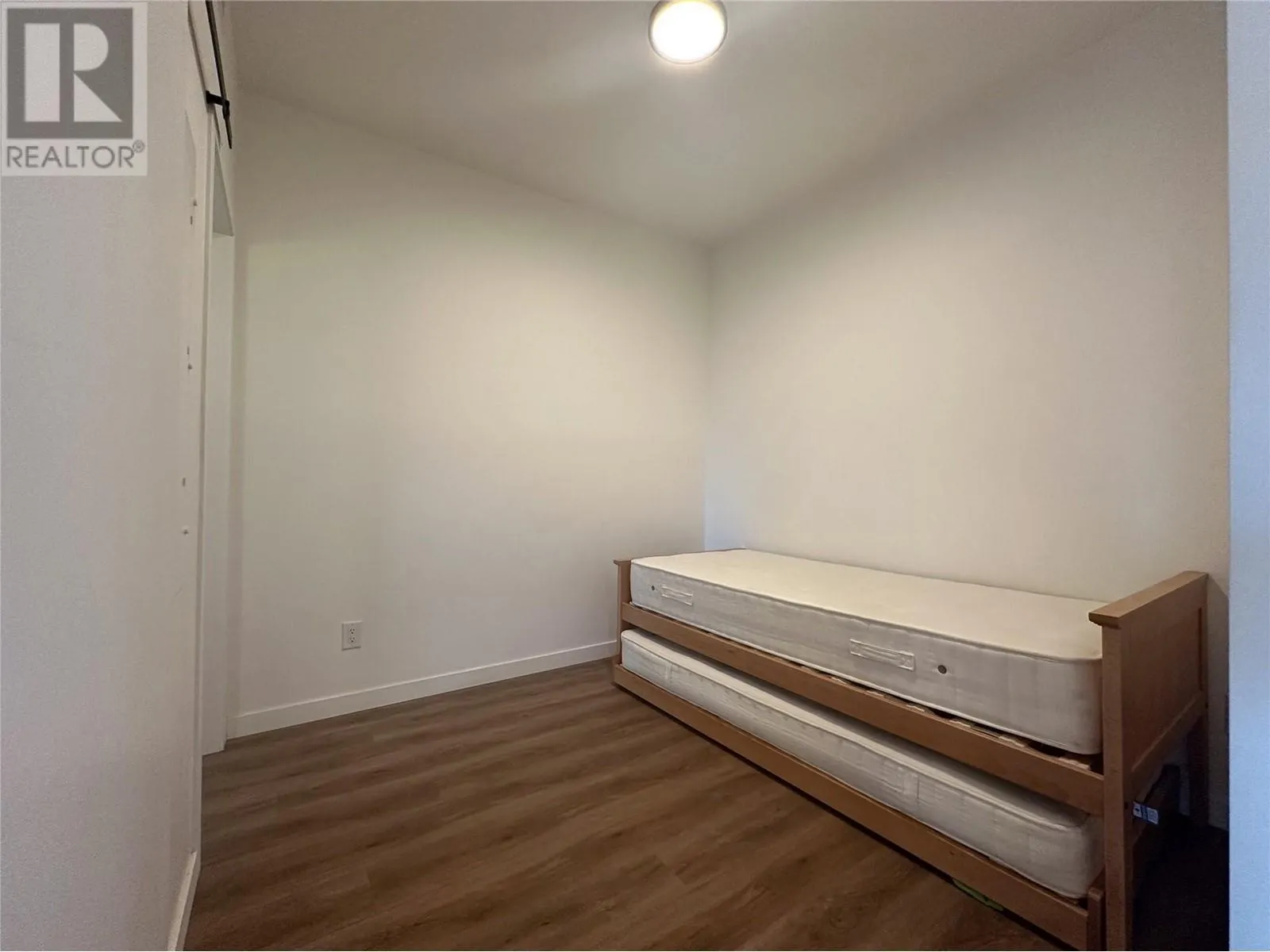 615 Rutland Road N Unit# 415