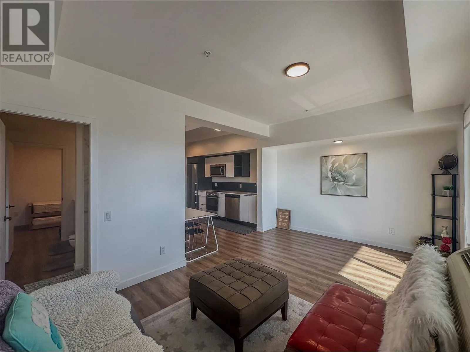 615 Rutland Road N Unit# 415