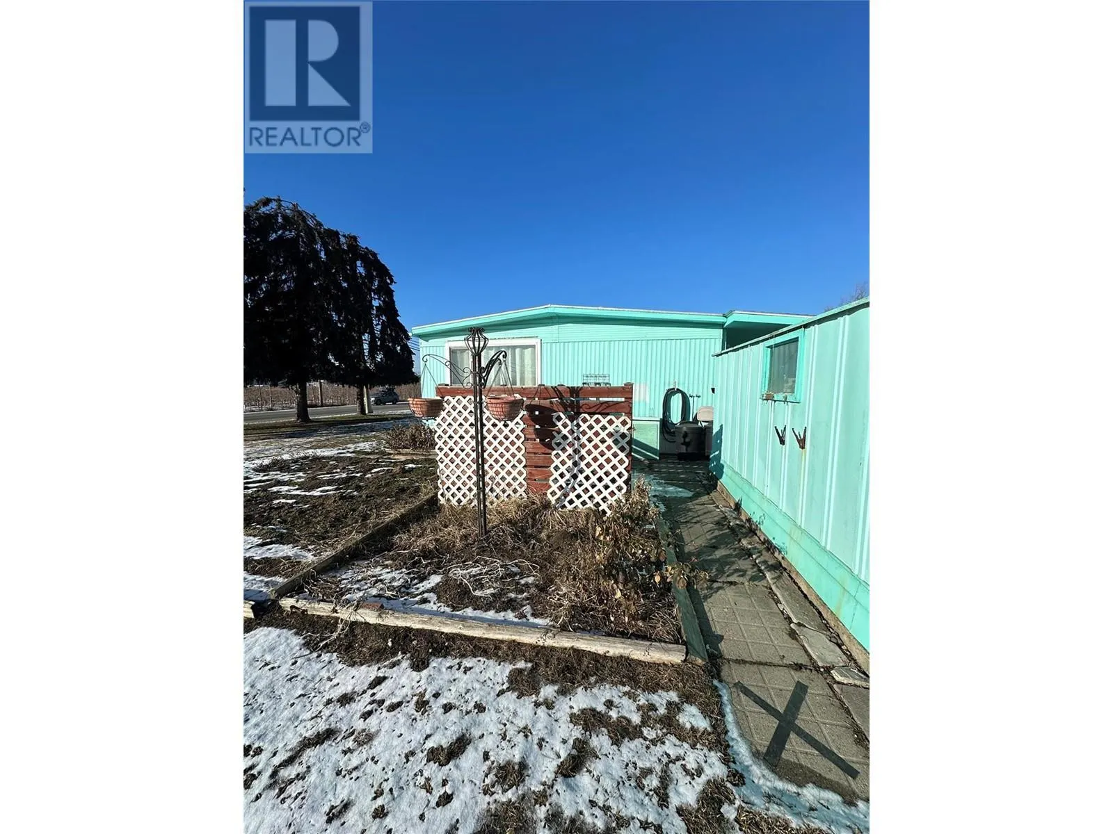 3591 Old Vernon Road Unit# 201