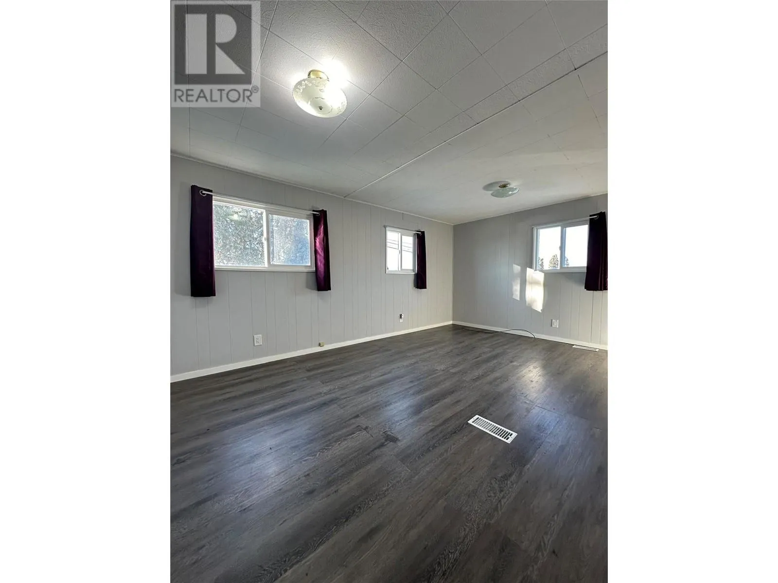 3591 Old Vernon Road Unit# 201