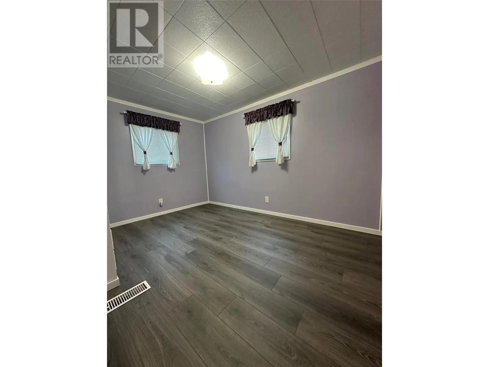 3591 Old Vernon Road Unit# 201