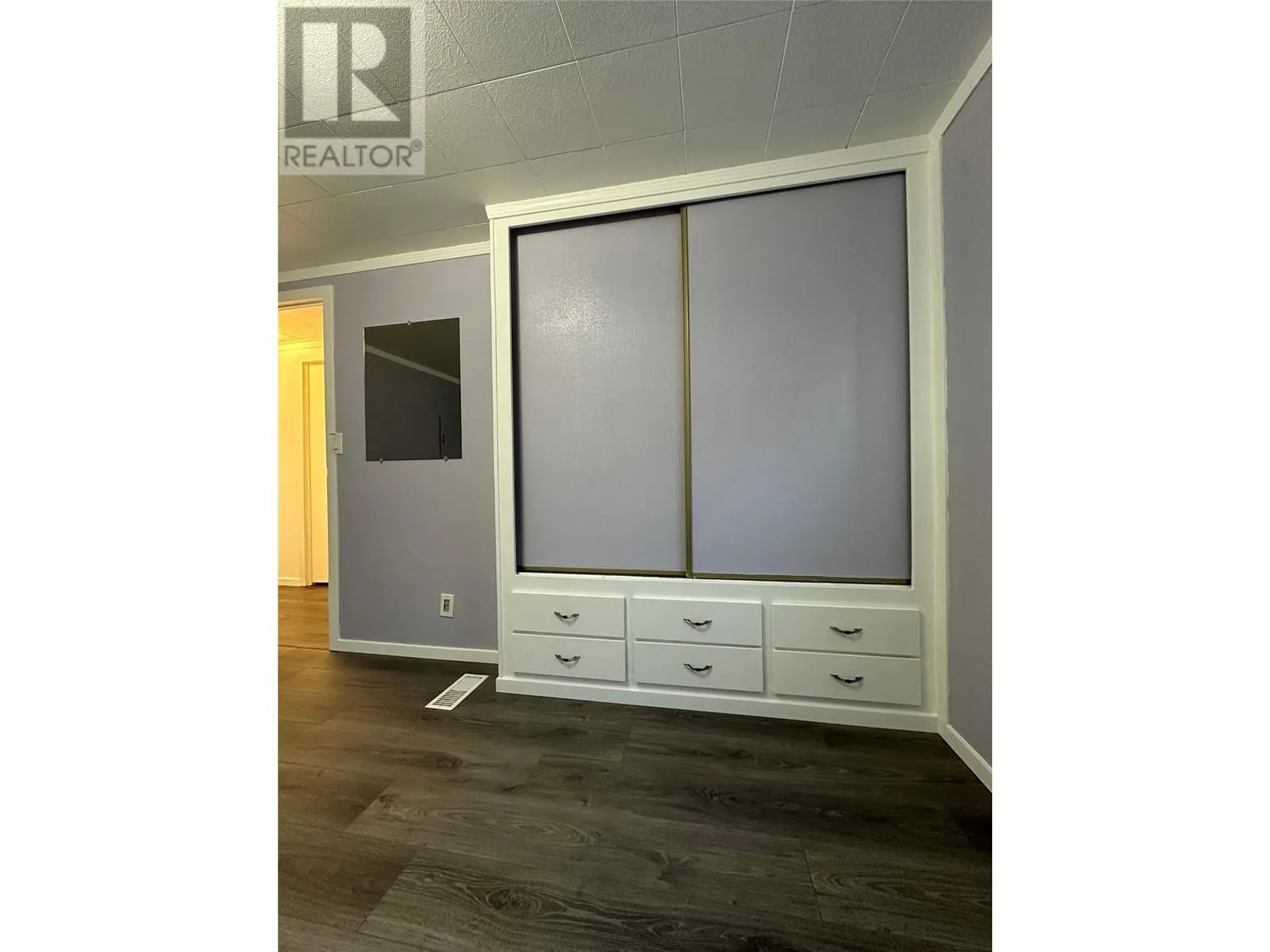 3591 Old Vernon Road Unit# 201