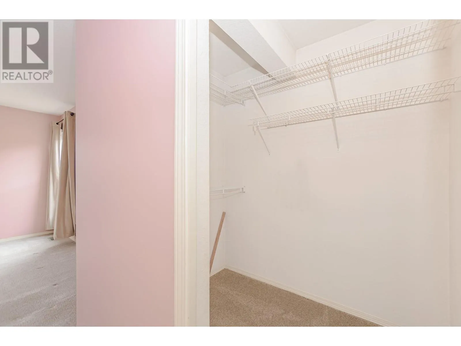 303 Regent Avenue Unit# 21