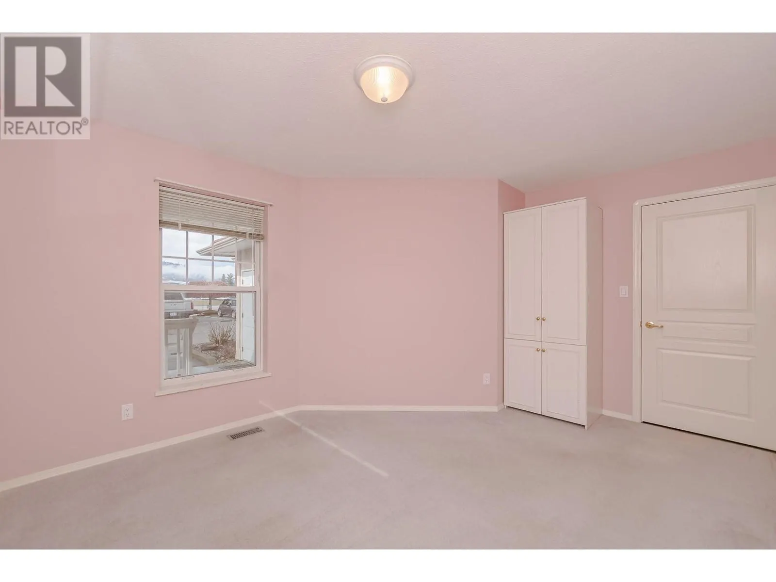 303 Regent Avenue Unit# 21