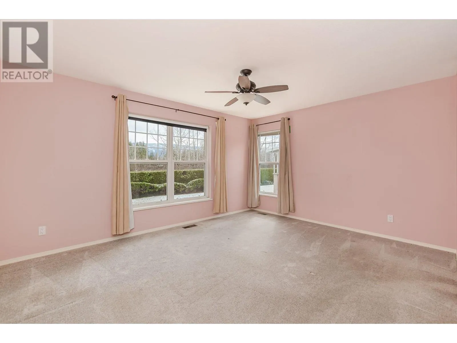 303 Regent Avenue Unit# 21