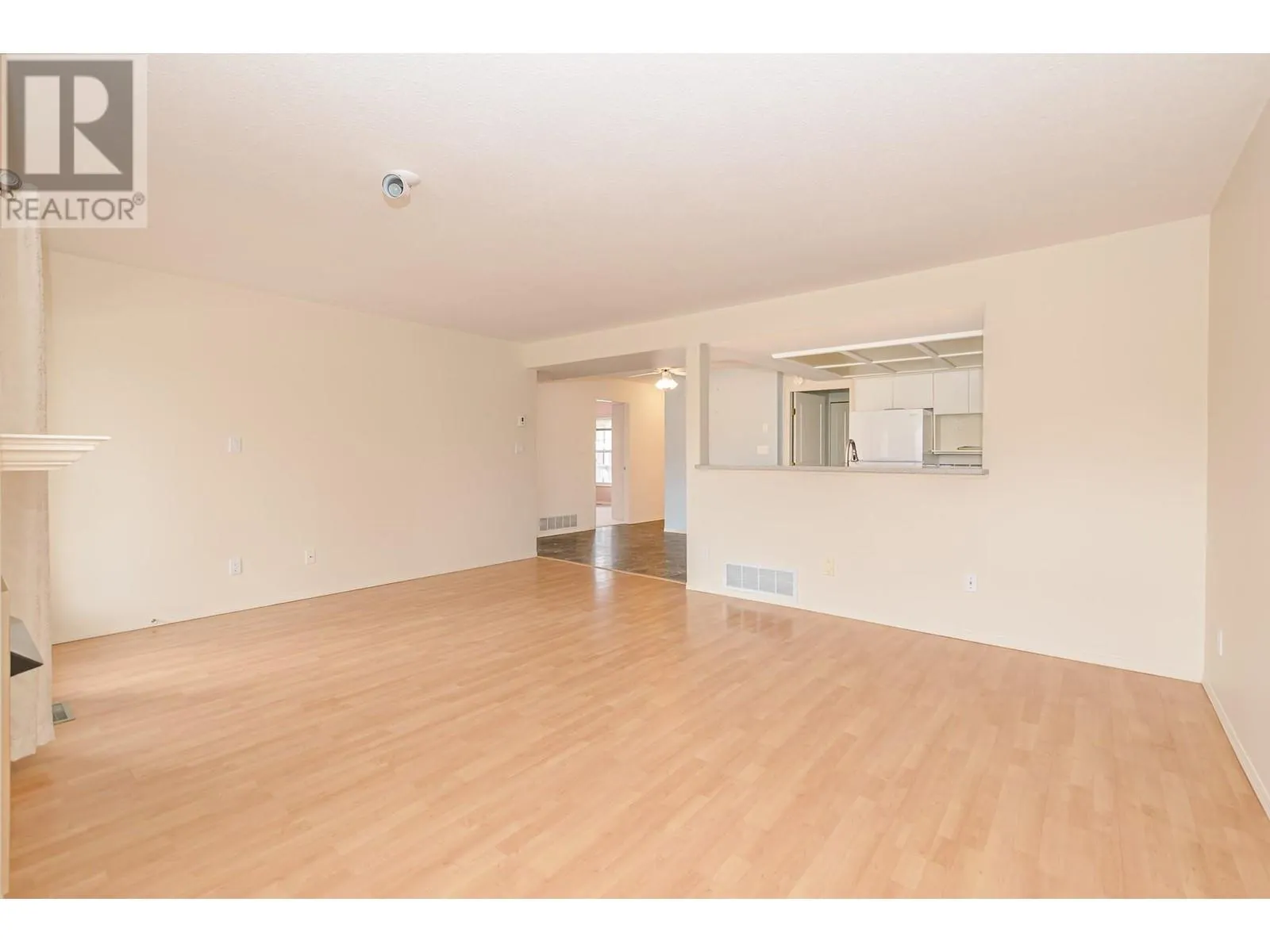 303 Regent Avenue Unit# 21