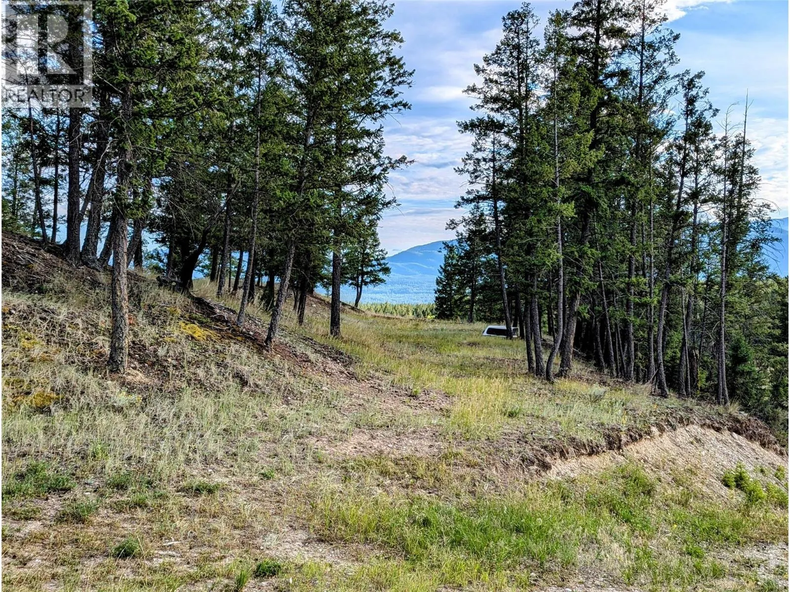2400 KOOTENAY RD NO 3 Road Lot# 2