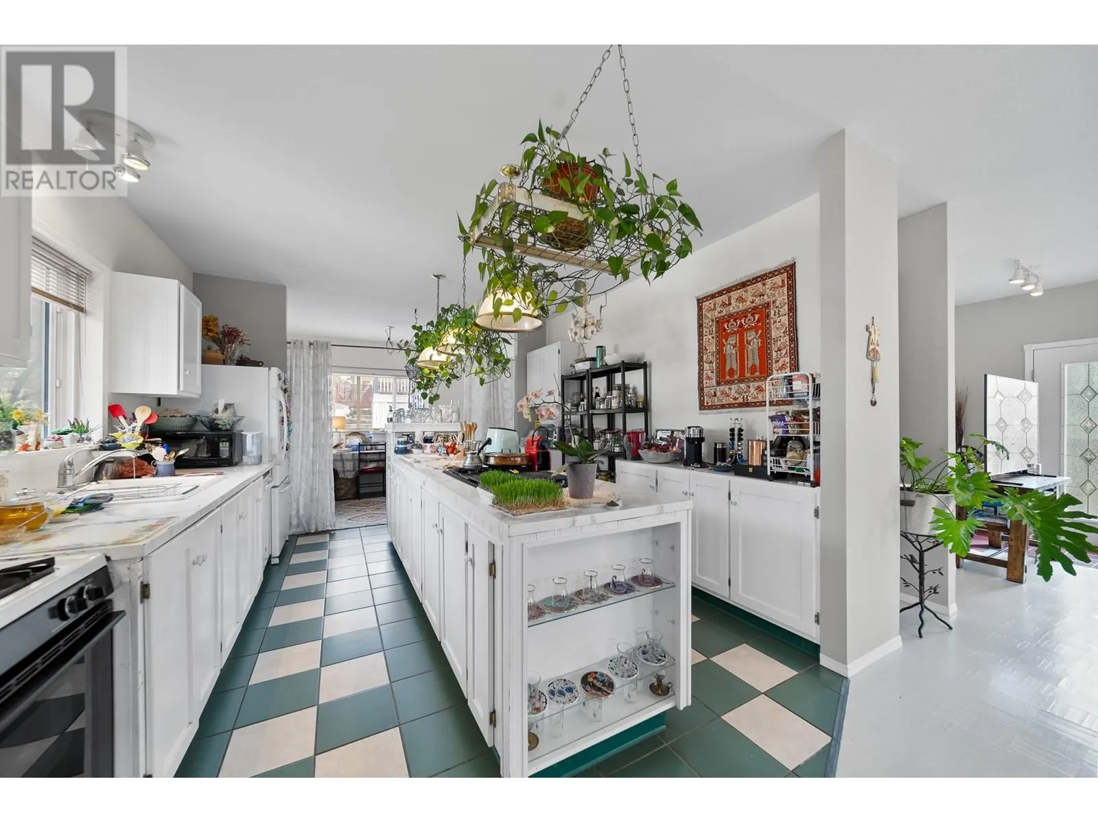 314 LINDEN Road