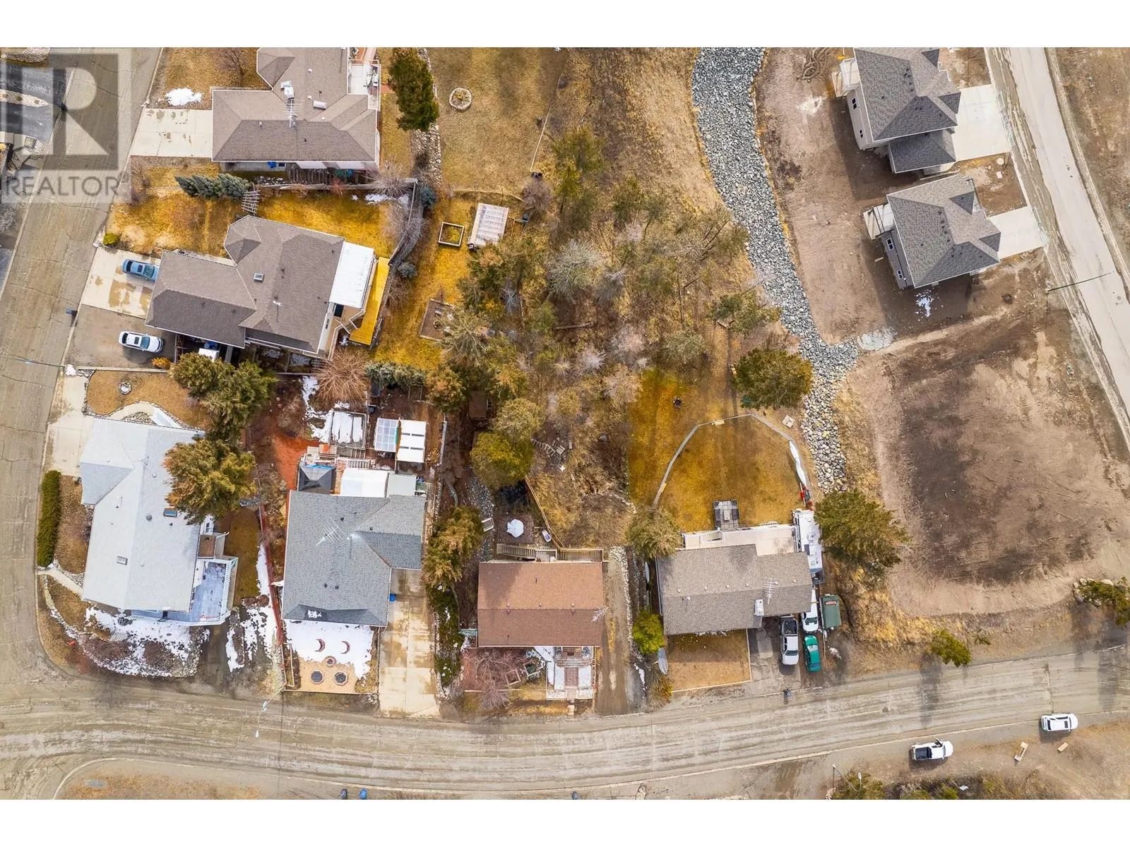 314 LINDEN Road