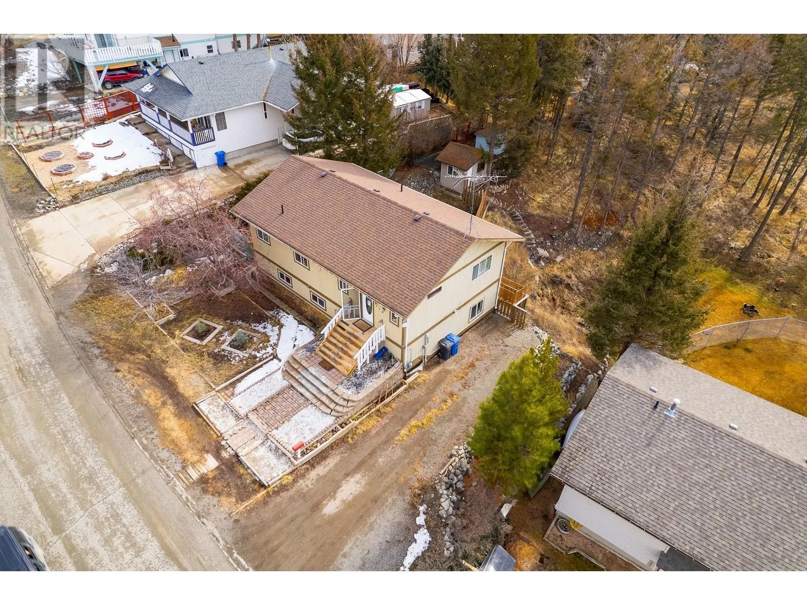 314 LINDEN Road