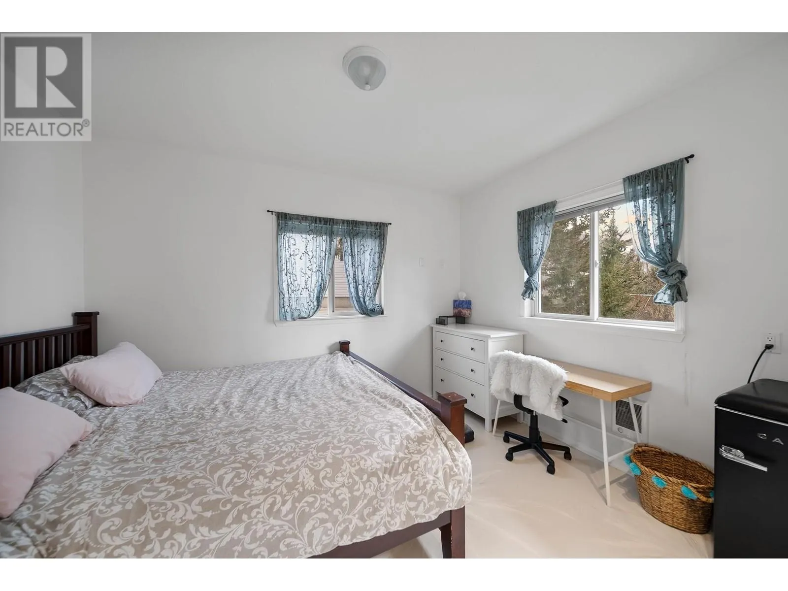 314 LINDEN Road