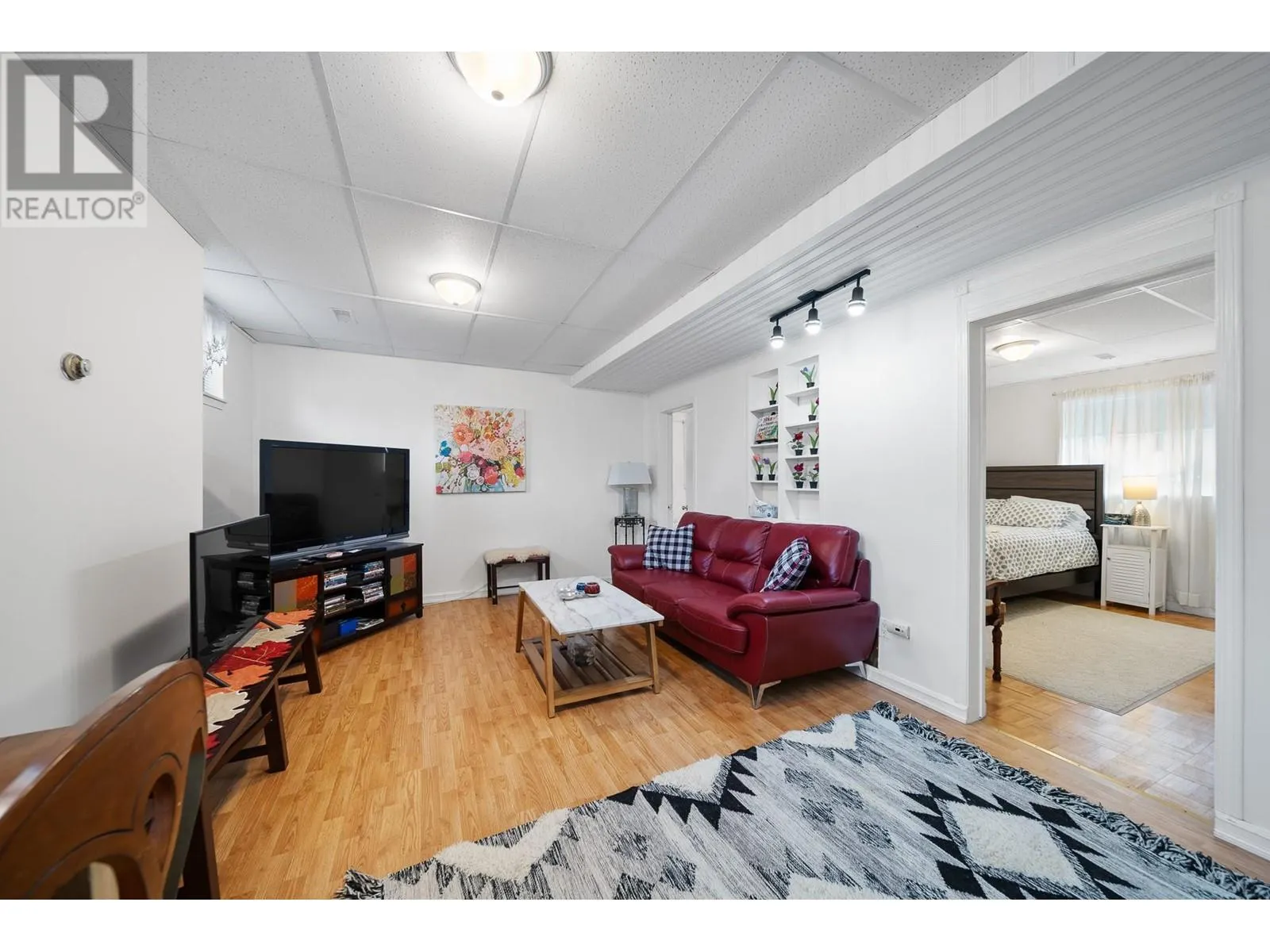 314 LINDEN Road