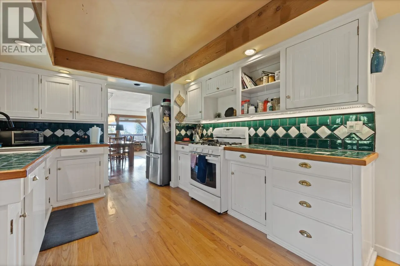 4320 Gulch Road