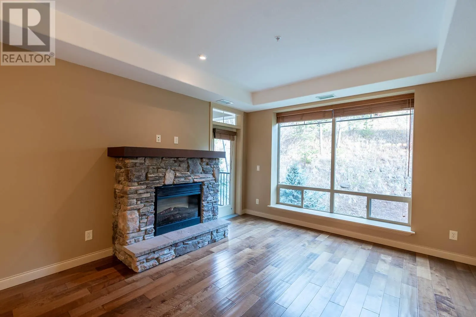 2770 Auburn Road Unit# 206