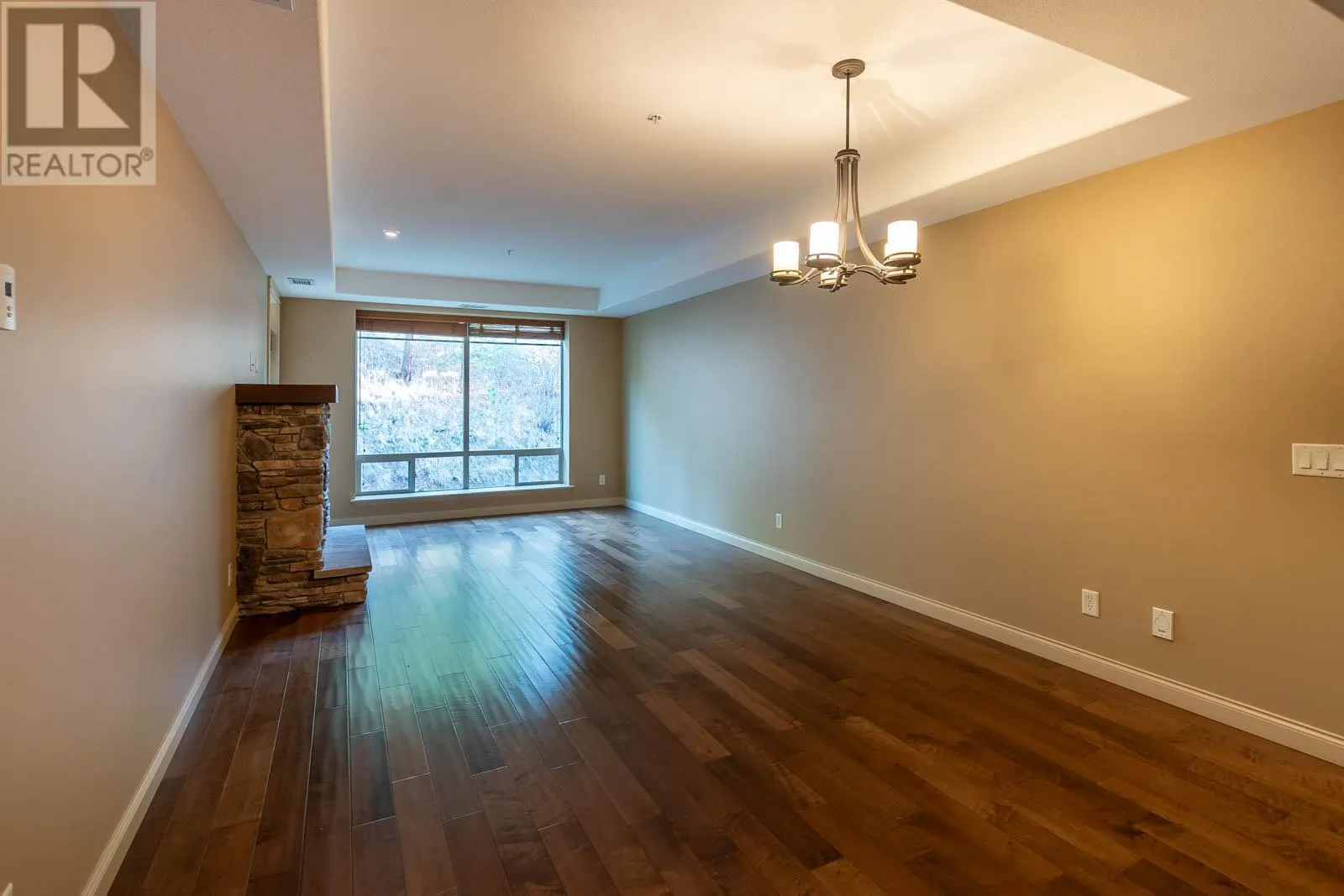 2770 Auburn Road Unit# 206