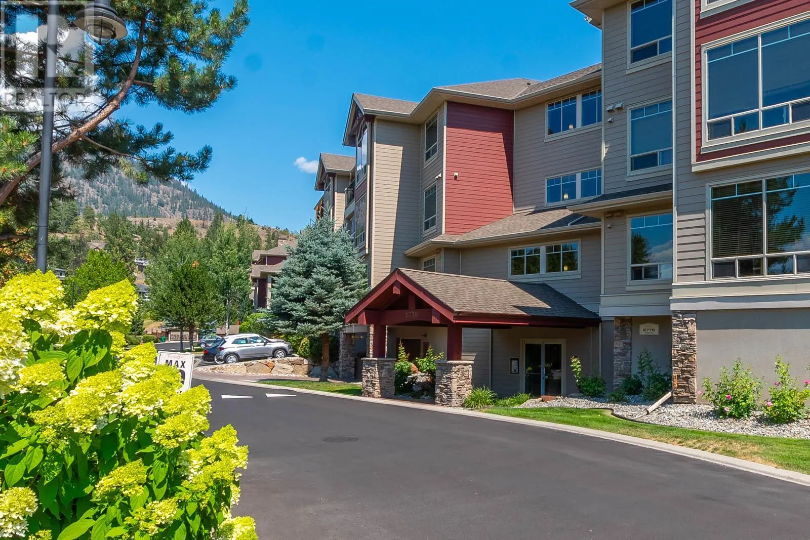 2770 Auburn Road Unit# 206