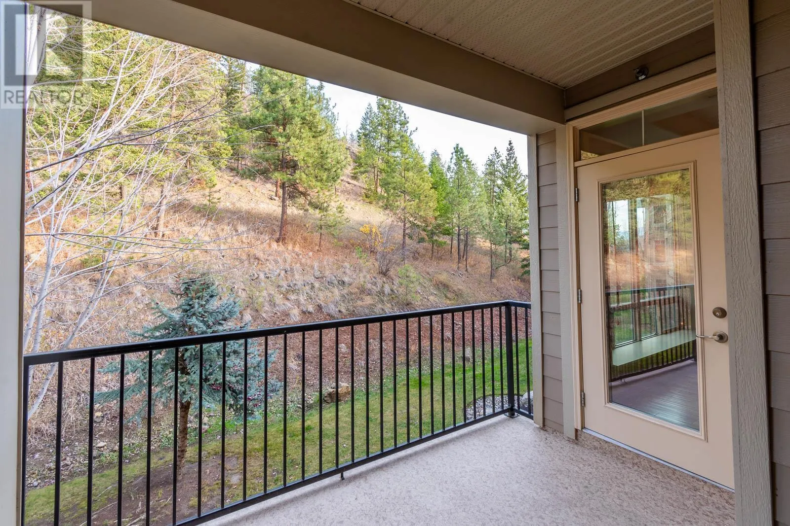 2770 Auburn Road Unit# 206