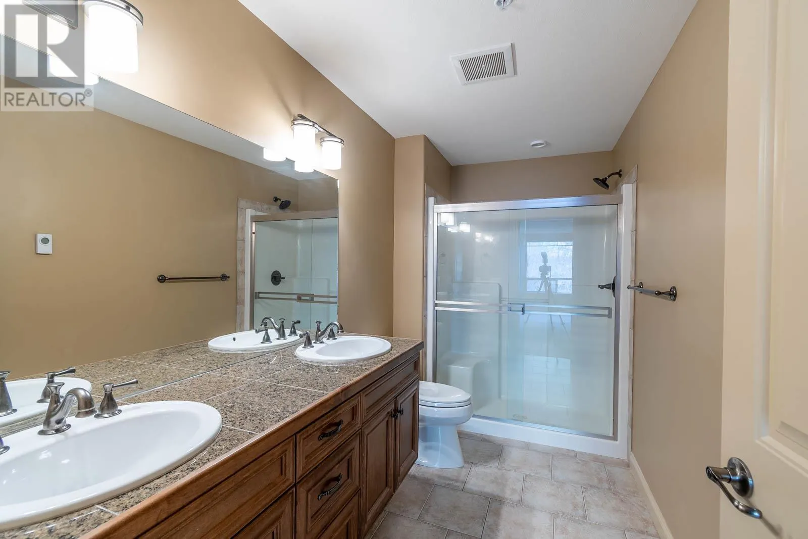2770 Auburn Road Unit# 206