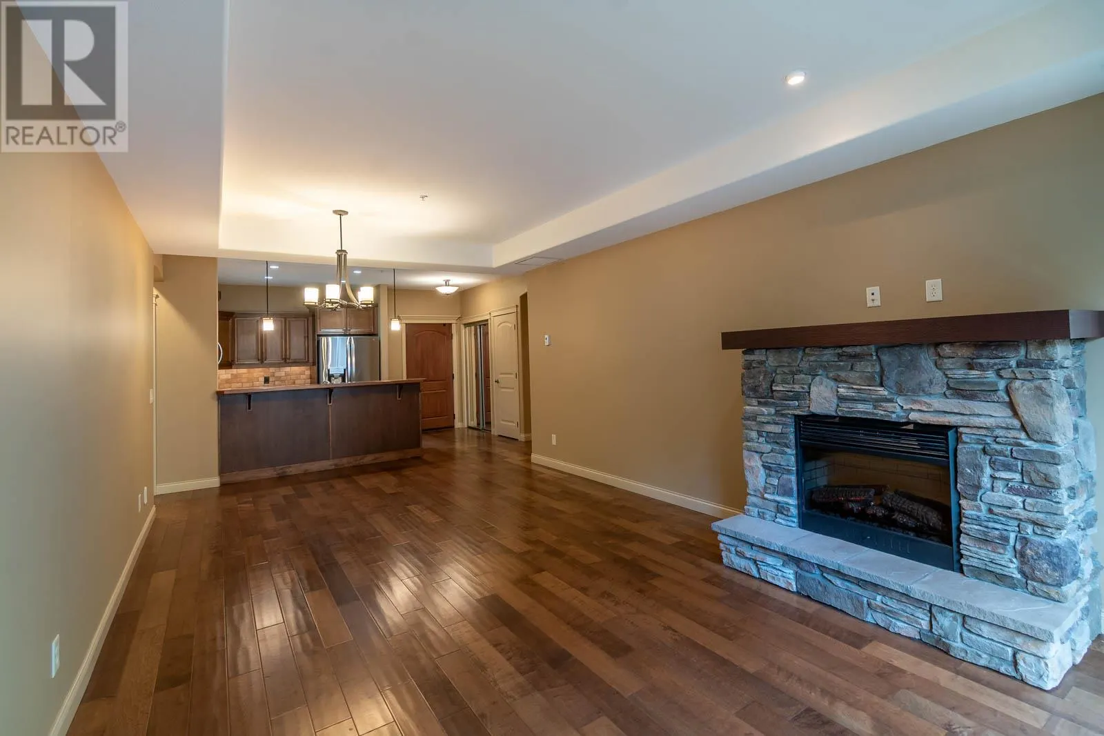 2770 Auburn Road Unit# 206