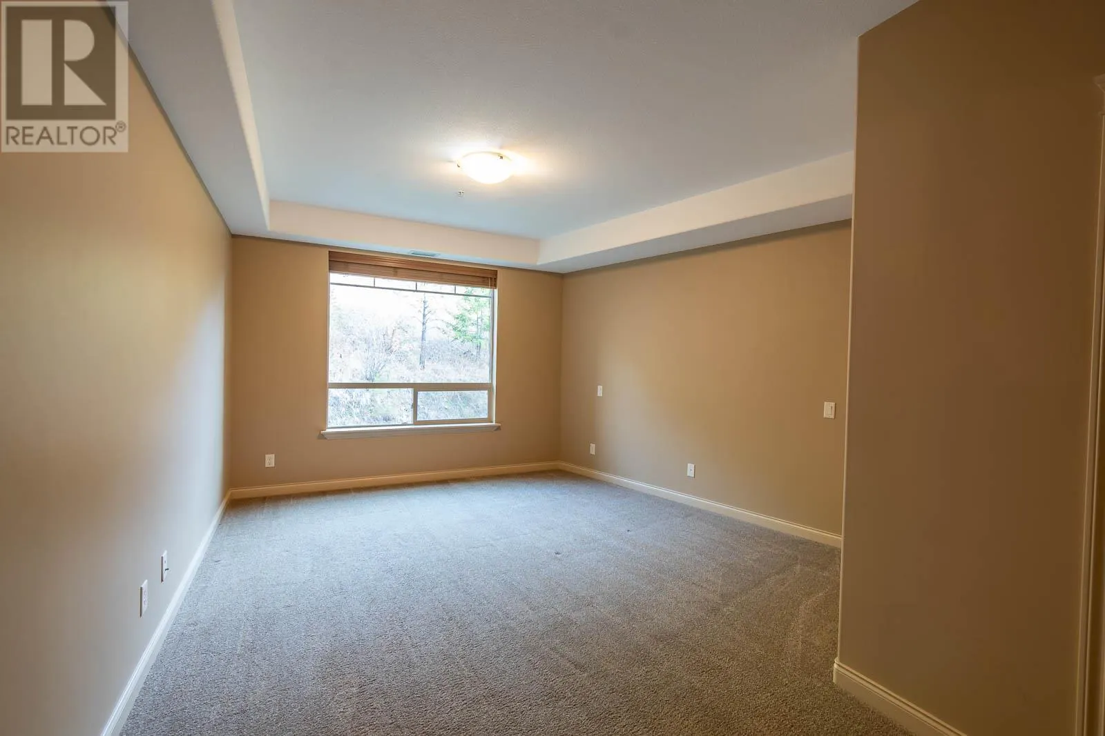2770 Auburn Road Unit# 206