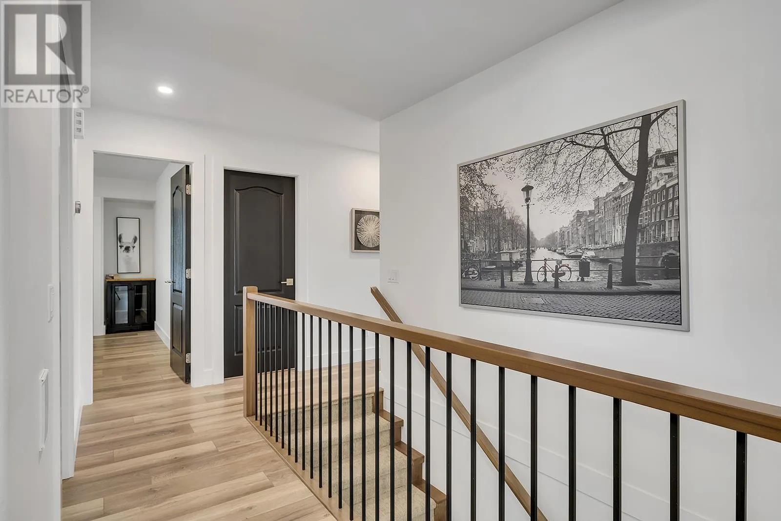 1405 Menu Road