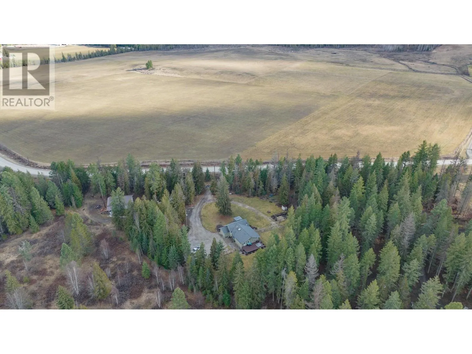 1236 Mabel Lake Road