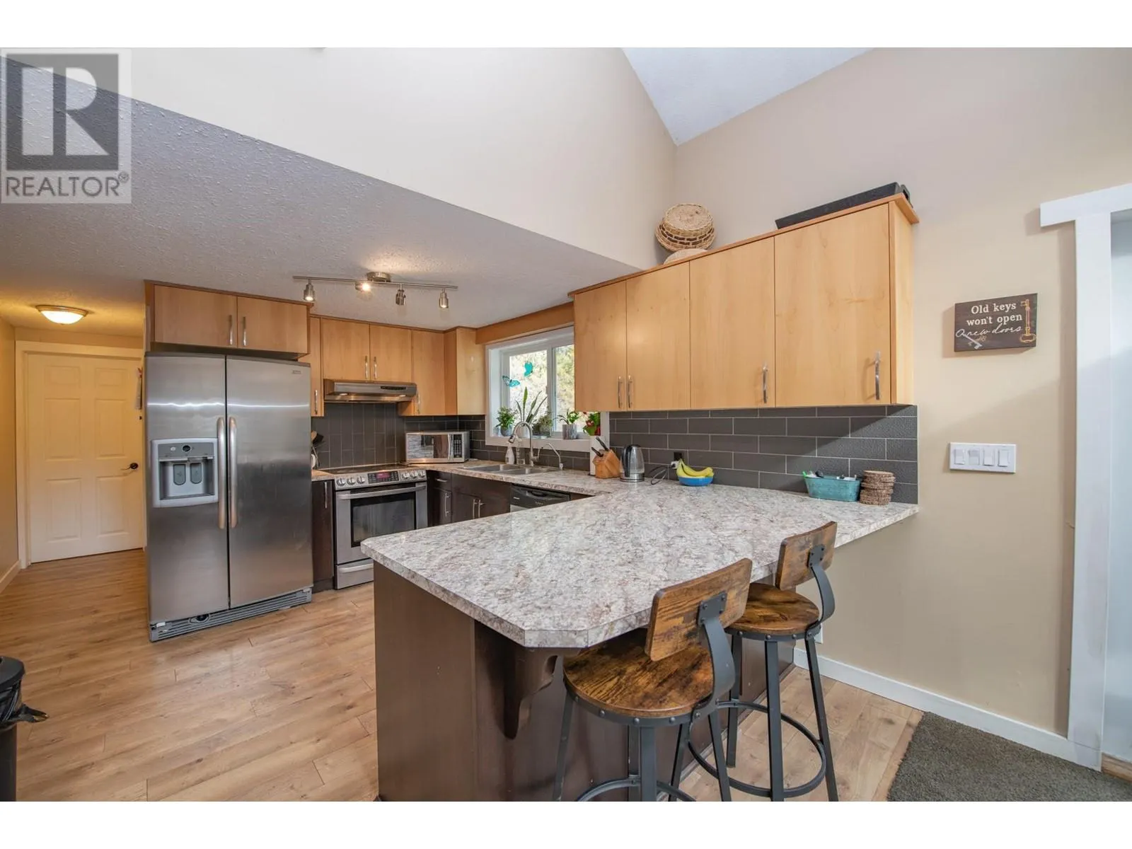 1236 Mabel Lake Road