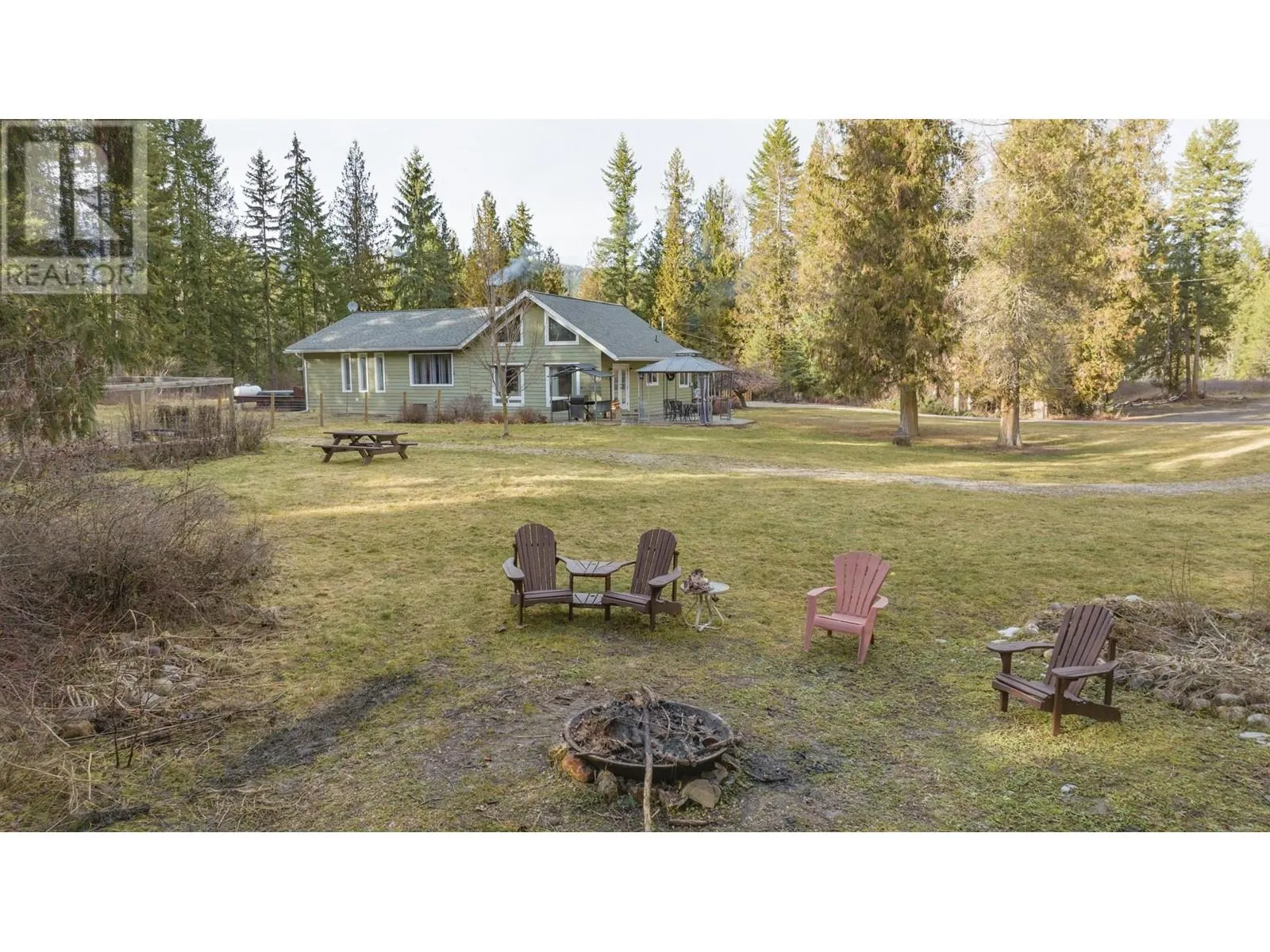 1236 Mabel Lake Road